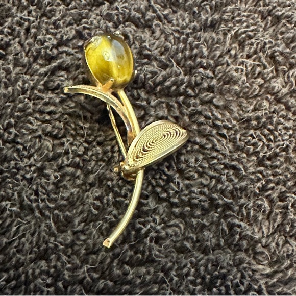 Vintage Jewelry - Vintage Tiger’s Eye Leaf Flower Brooch Pin 12/20 Gold Filled